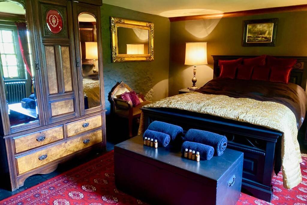 Martin Mill 17Th Century Boutique Getaway In The Countryside 아파트 외부 사진